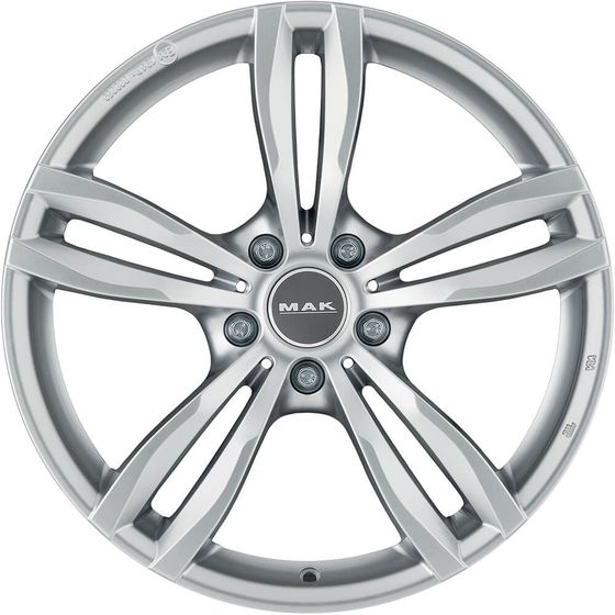 MAK LUFT 8×18 5×120 ET30 DIA72.6 SILVER литой