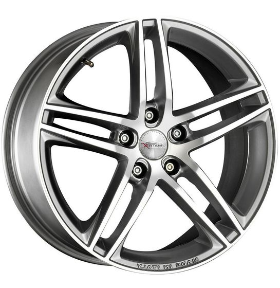 MAK VARIANTE 8×18 5×112 ET42 DIA76 HYPER SILVER литой